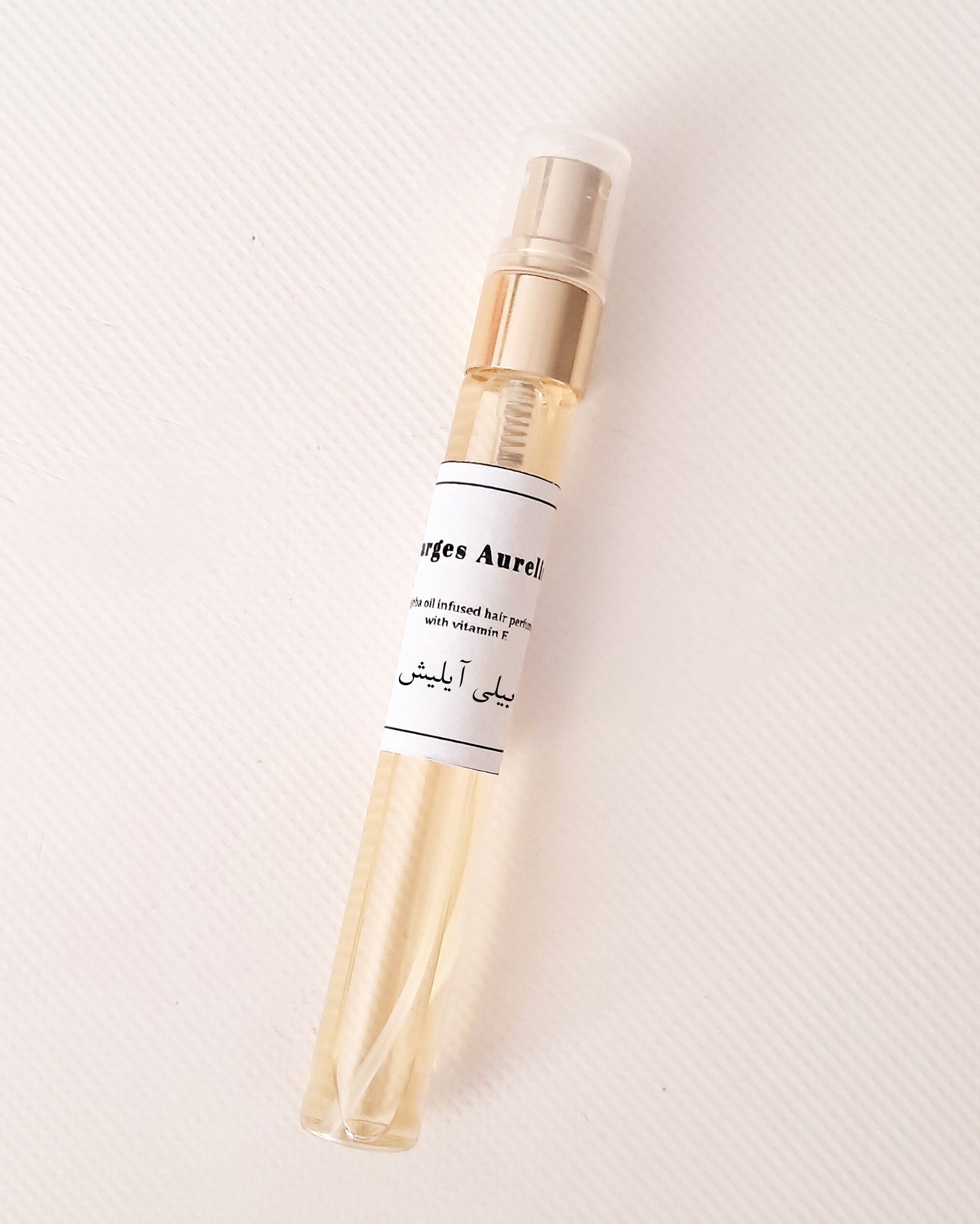 عطر مو ۱۰ میل بیلی آیلیش حاوی روغن جوجوبا و ویتامین E